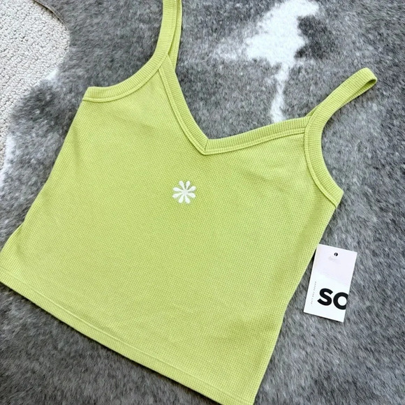NWT Daisy Crop Tank Top - Picture 4 of 11